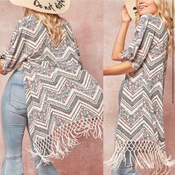 New!clearance BoHo Ivory and green fringe kimono - Picture 3 of 3